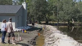 Florida neighbors preparing for St. Johns River crest