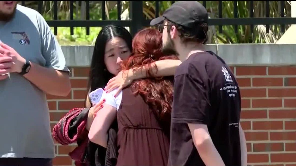 FSU shooting: Students mourn victims of deadly incident