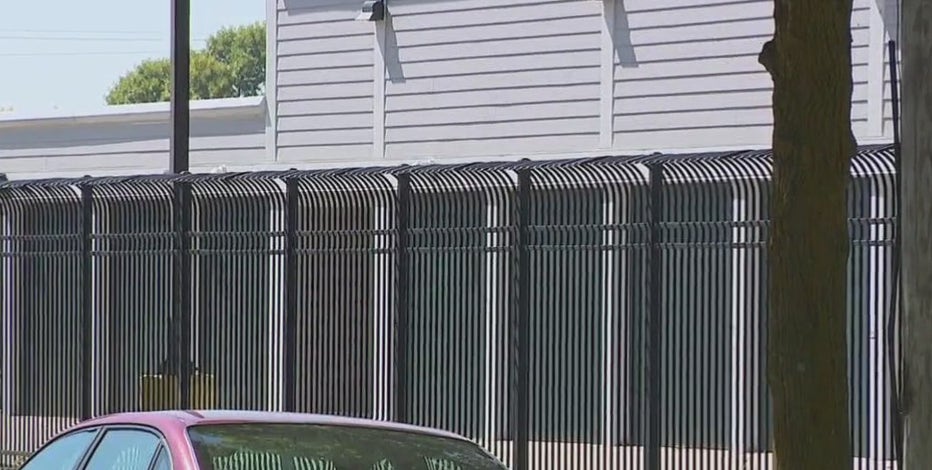 Young children locked in Milwaukee storage unit; man, woman in custody