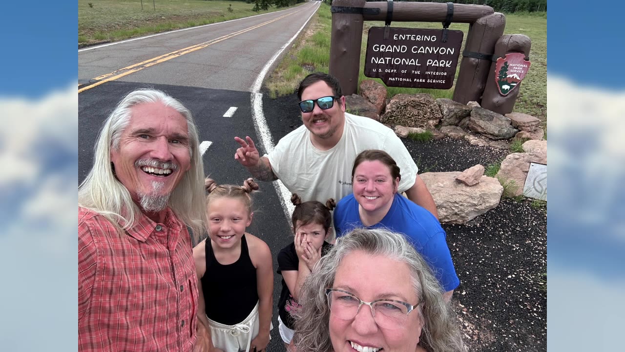 Texas couple leads Grand Canyon campground evacuation in wildfire response