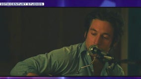 Jeremy Allen White takes on Springsteen in 'Deliver Me From Nowhere'