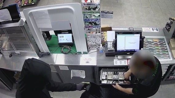 Lake County deputies search for suspect in armed gas station robbery