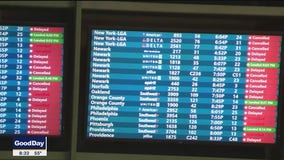 Volunteers collecting donations for federal TSA workers