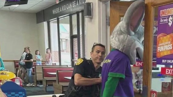 Chuck E. Cheese mascot arrest leaves impression on Florida family: 'Does this mean Chuck E.’s gone forever?'