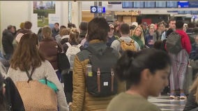 Chicago-area airport sees heavy traffic after Thanksgiving weekend