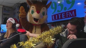 93.9 LITE FM kicks off non-stop holiday music starting Nov. 1