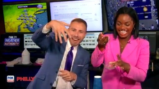 The STEM Queen demos fun and slimy science experiment | FOX Weather Philly