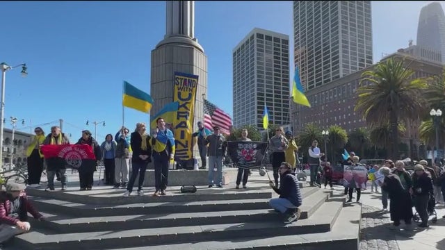 Demonstrators gather in San Francisco to support Ukraine