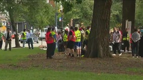 Protesters begin to gather at Union Park