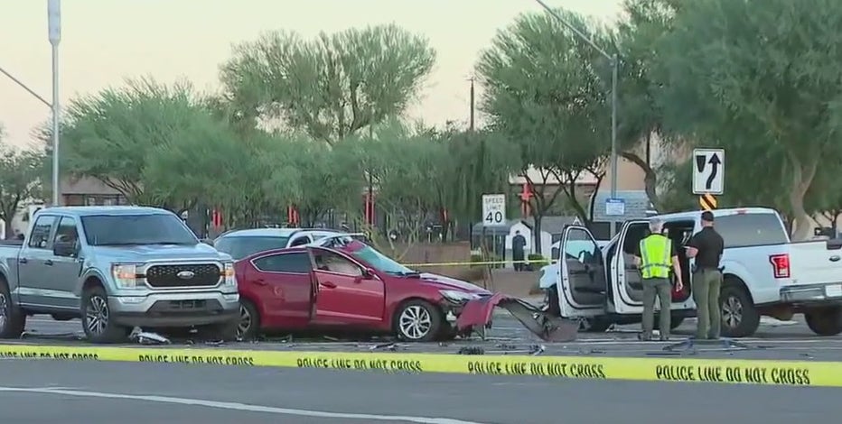 Man killed in Glendale crash after driver ran red light: PD