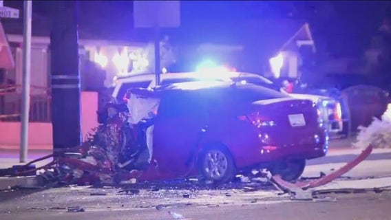 West Phoenix crash prompts roadway closure