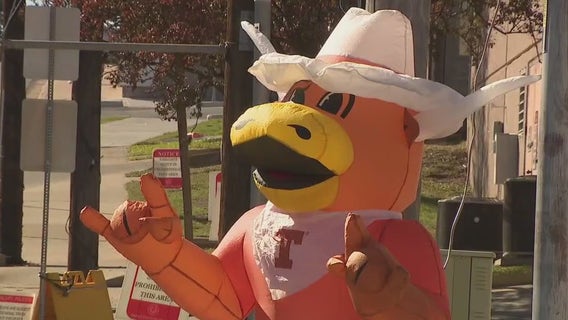 Texas-Texas A&M ticket prices may shock you