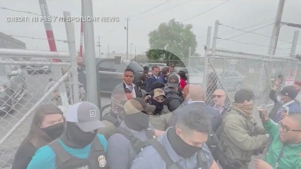 Newark mayor released after being arrested at ICE facility during protest with congressional Dems