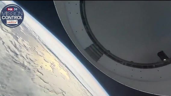 4 space explorers splashing down today