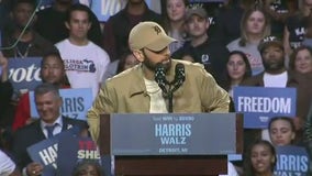 Eminem introduces Obama at Harris rally