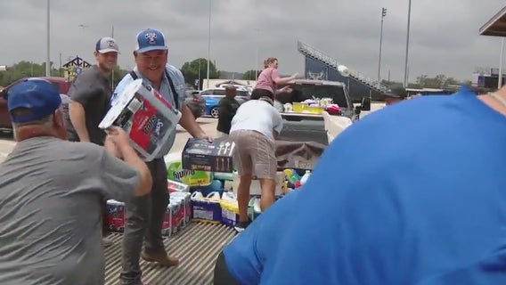 Texas flooding: Kerr County community comes together amid deadly flooding
