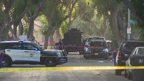 3 dead, including gunman, in shootings in Long Beach