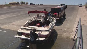 Lake Pleasant boaters retrieve their boats after monsoon