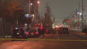 1 dead after gunman hijacks MTA bus in DTLA