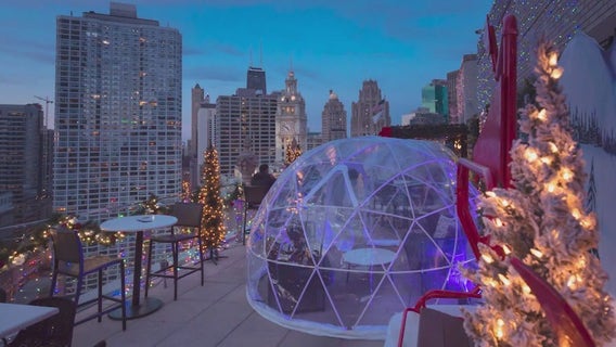 Enjoy some holiday tea at LondonHouse Chicago this winter