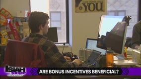 Are bonus incentives for employees beneficial?