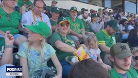 21 relatives reunite for their final, family Oakland A's game