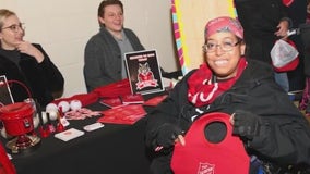 Chicago Wolves partner with Salvation Army for Red Kettle game