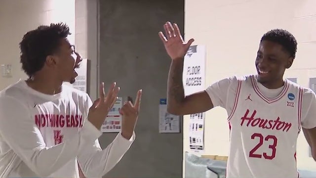 Houston in March Madness: Elite 8 tipoff time, where to stream, watch party, and more