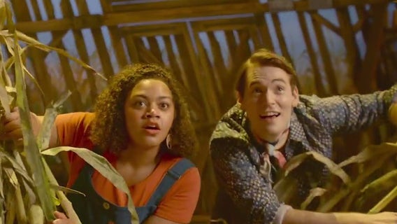 Broadway’s 'corniest' musical really pops at the Fox Theatre