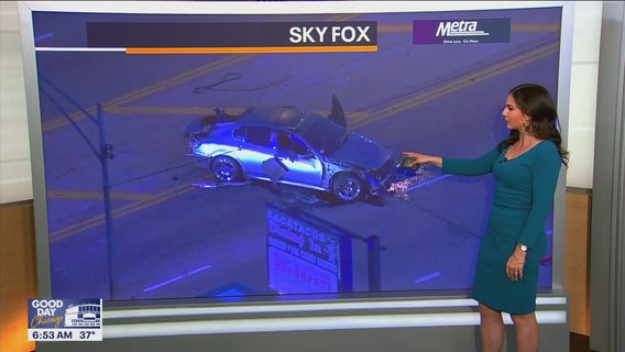 Vehicle hits building in serious crash near Midway Airport