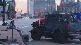 South Loop crash: 1 dead, 2 critically injured after being ejected from vehicle