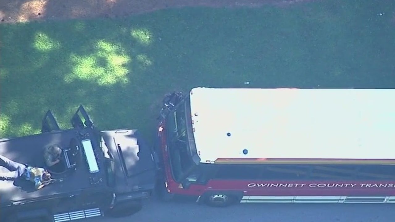 End Of Gwinnett County Transit Bus Chase Fox 5 Atlanta