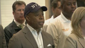 Officials give update after NYPD officer, others killed in Midtown Manhattan shooting