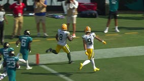 Packers edge Jaguars; game comes down to close ending