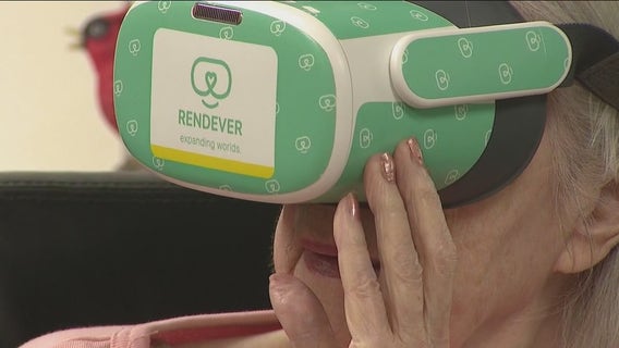 Seniors experience vacations, trips home with virtual reality