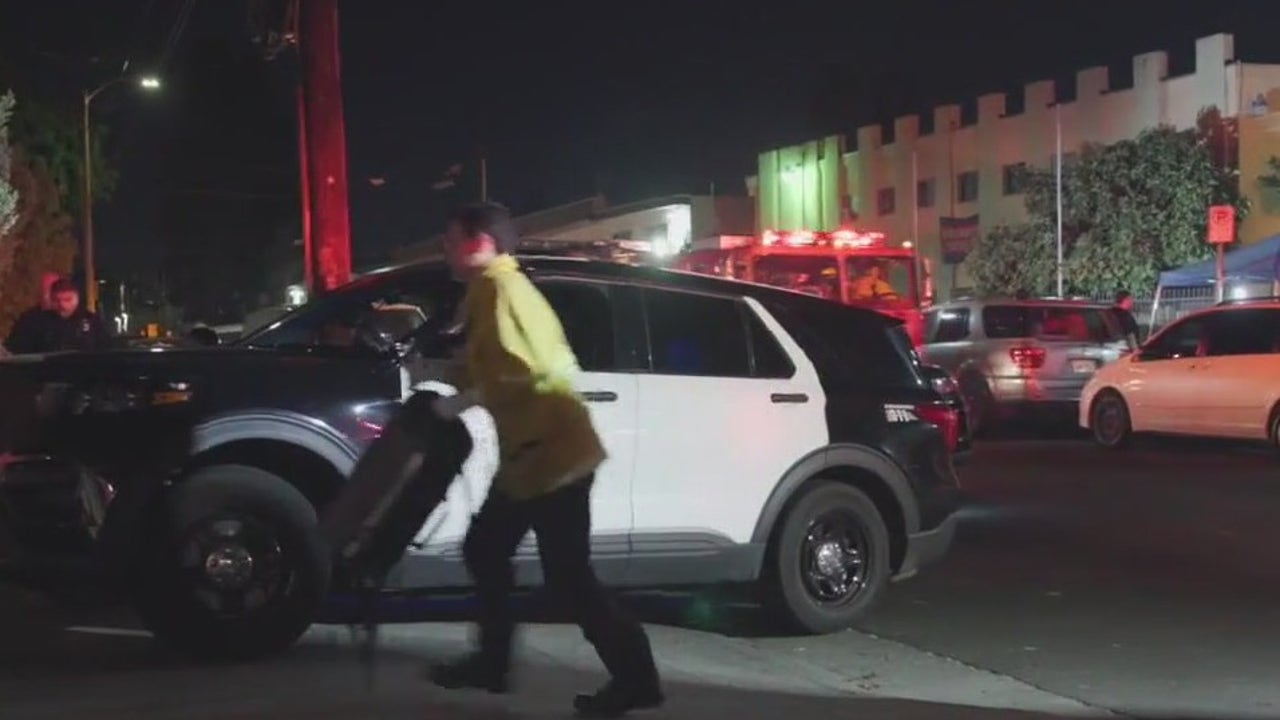Woman shot, killed in North Hills | FOX 11 Los Angeles
