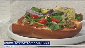 Meatless Monday: French bread pizza with Cooking with Que