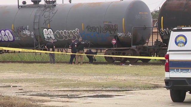 15-year-old Milby High School student dies after being hit by train