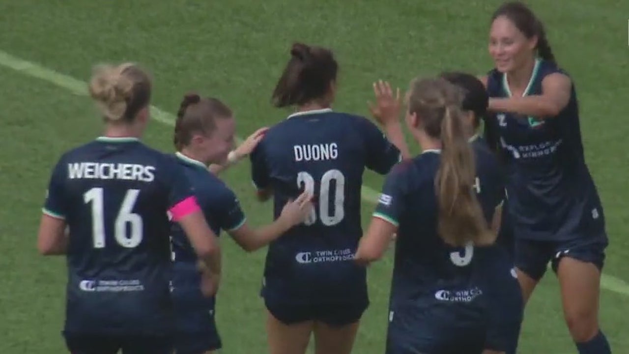 Aurora's Katie Duong with the 3rd goal | FOX 9 Minneapolis-St. Paul