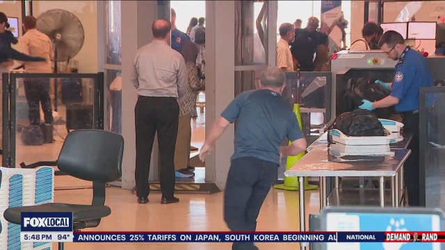 Keep shoes on while passing through airport security checkpoints