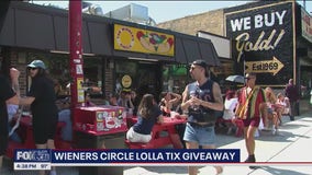 Chappell Roan fans wait to snag free tickets for Lollapalooza performance