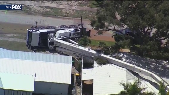 Crane collapses on Florida home, officials say