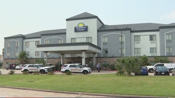 Parents arrested one year after baby was found dead in Houston motel dresser drawer: sheriff