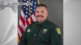 Florida deputy killed during ambush, 2 others hurt in shooting