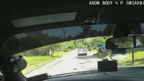 Coweta County deputies find 6 children in car after high-speed chase