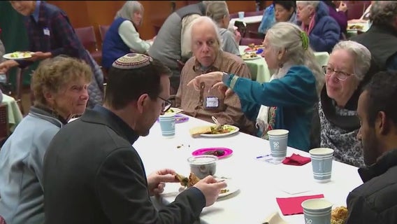 New Illinois law mandates availability of halal, kosher meals in state-run facilities