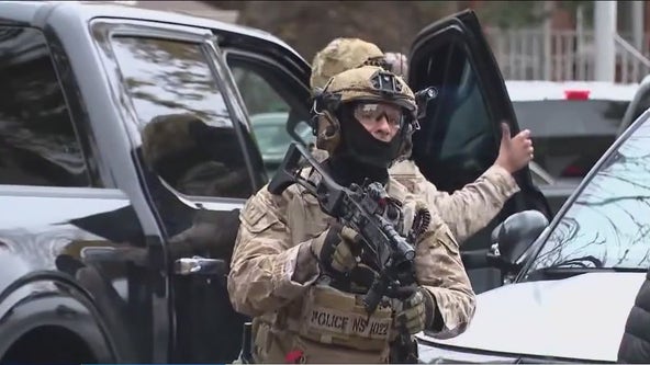 Border Patrol agents shot at in Chicago during immigration operation, DHS claims