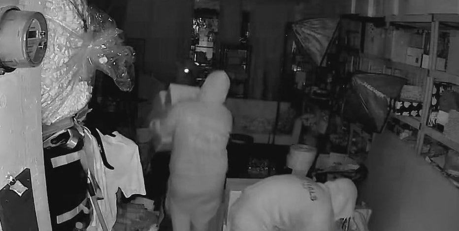 $10,000 worth of viral Labubu toys stolen from store in Los Angeles County