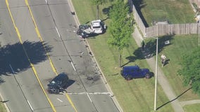 Woman killed in head-on Sterling Heights crash