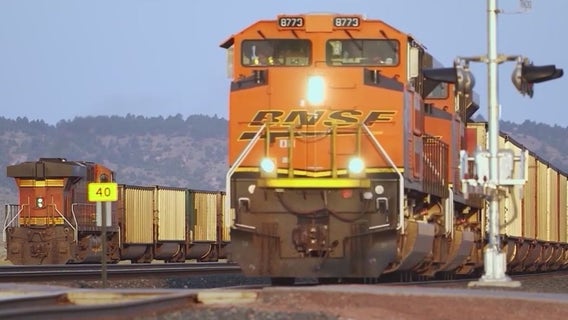 Train heists reported in Arizona, California